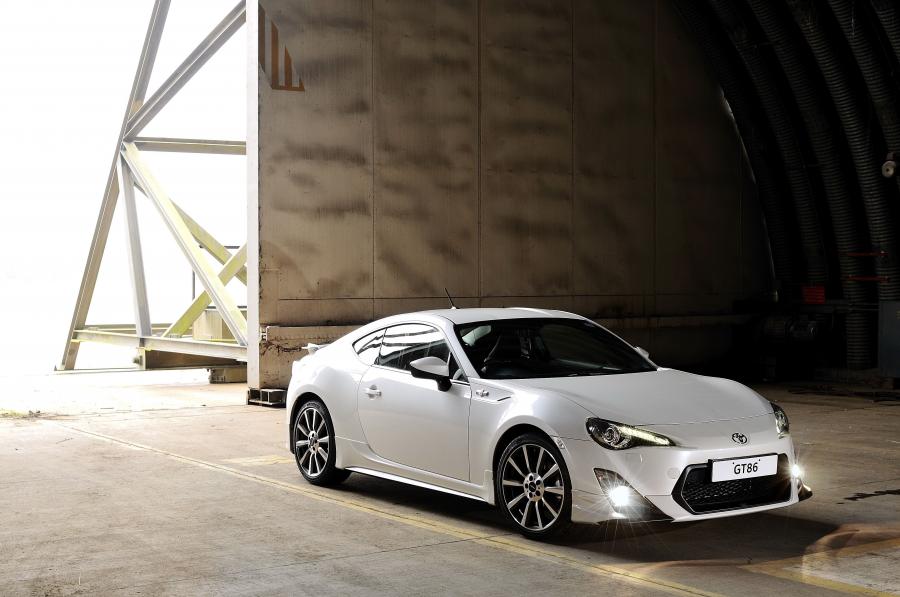  Toyota GT 86 by TRD 2013 года  (фото 6 из 6)